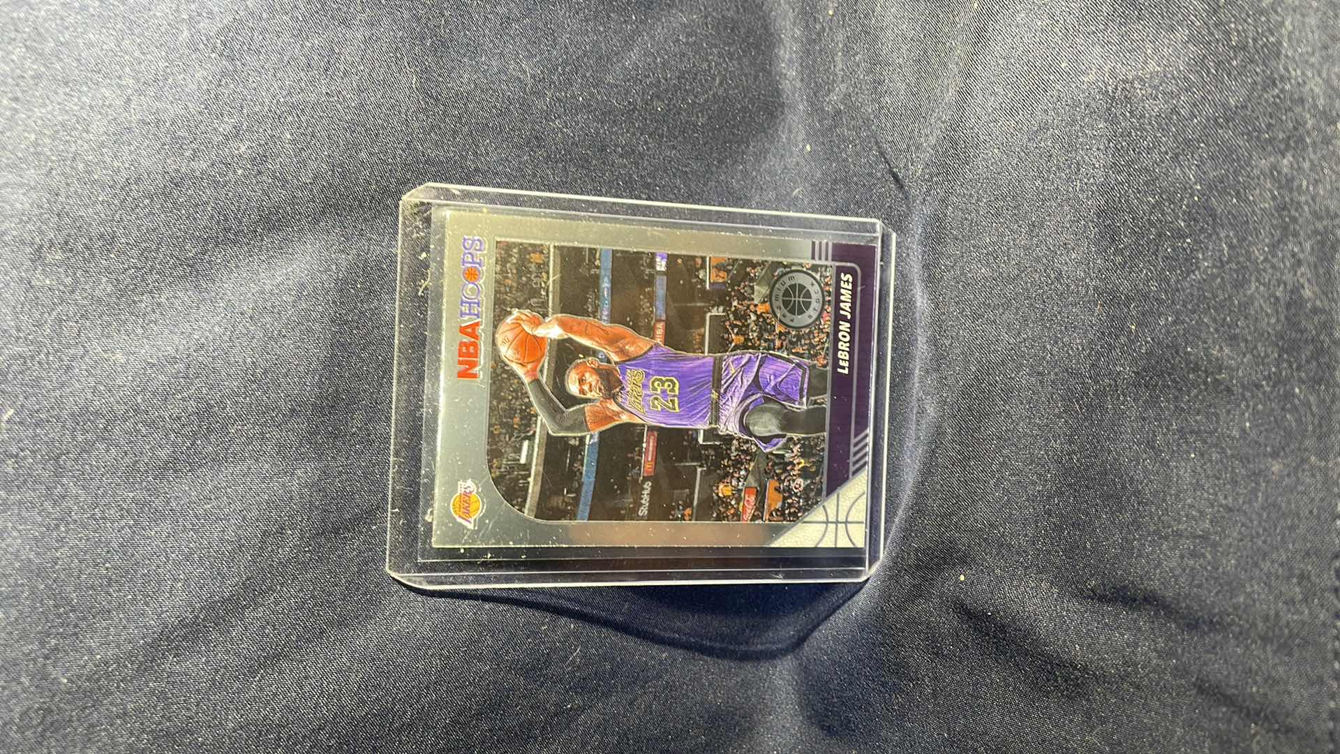 Photo 1 of 2019 NBA HOOPS LEBRON JAMES PREMIUM STOCK CARD 87