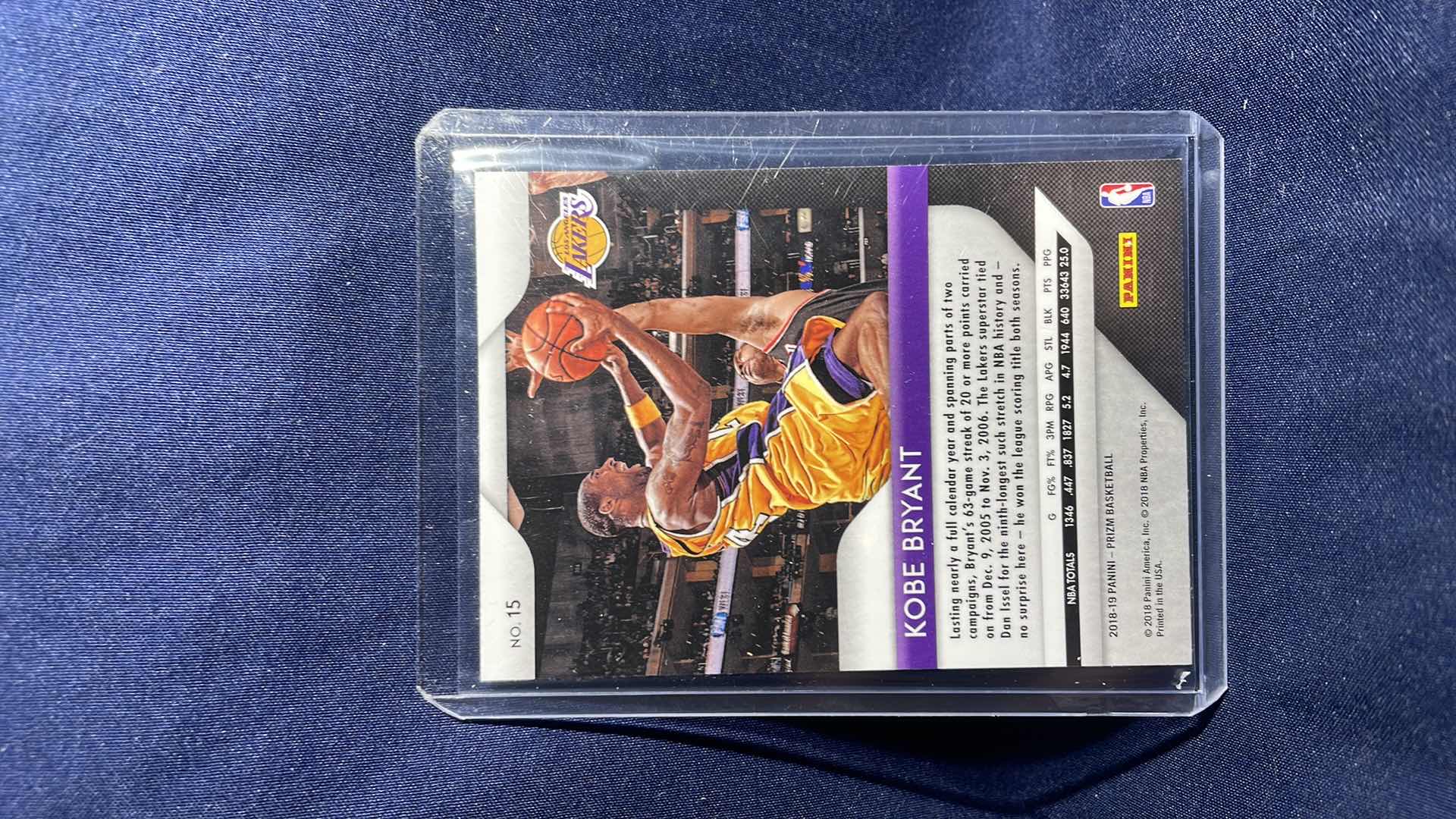 Photo 2 of 2018 PANINI KOBE BRYANT PRIZM SILVER CARD #15