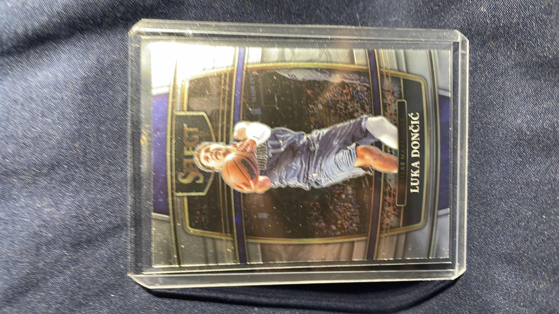 Photo 1 of 2021 PANINI LUKA DONCIC CARD #12