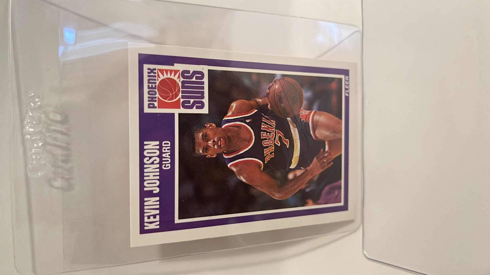 Photo 1 of 1989 KEVIN JOHNSON FLEER ROOKIE CARD 123