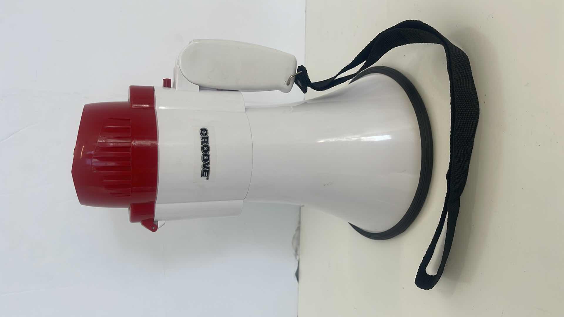 Photo 1 of GROOVE PORTABLE MEGAPHONE & SIREN