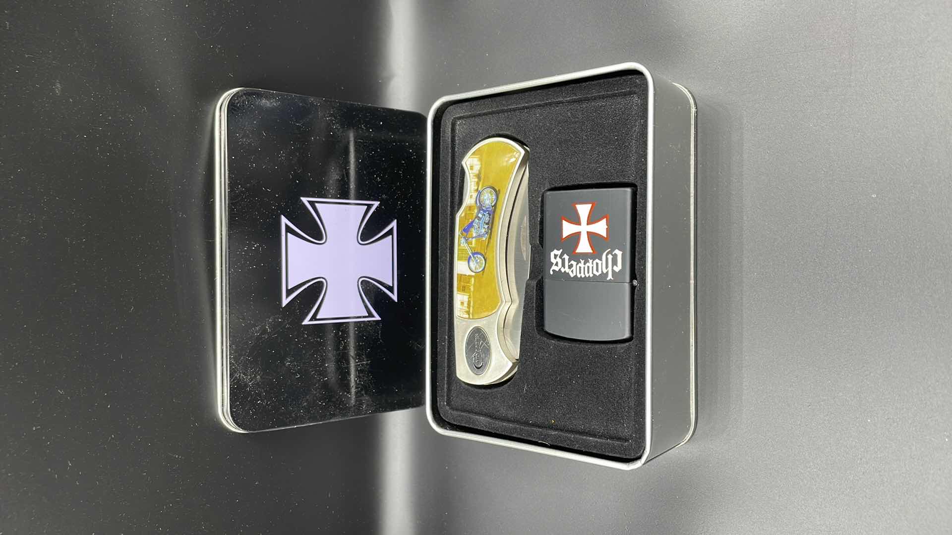 Photo 1 of POCKET KNIFE ZIPPO SET 7”