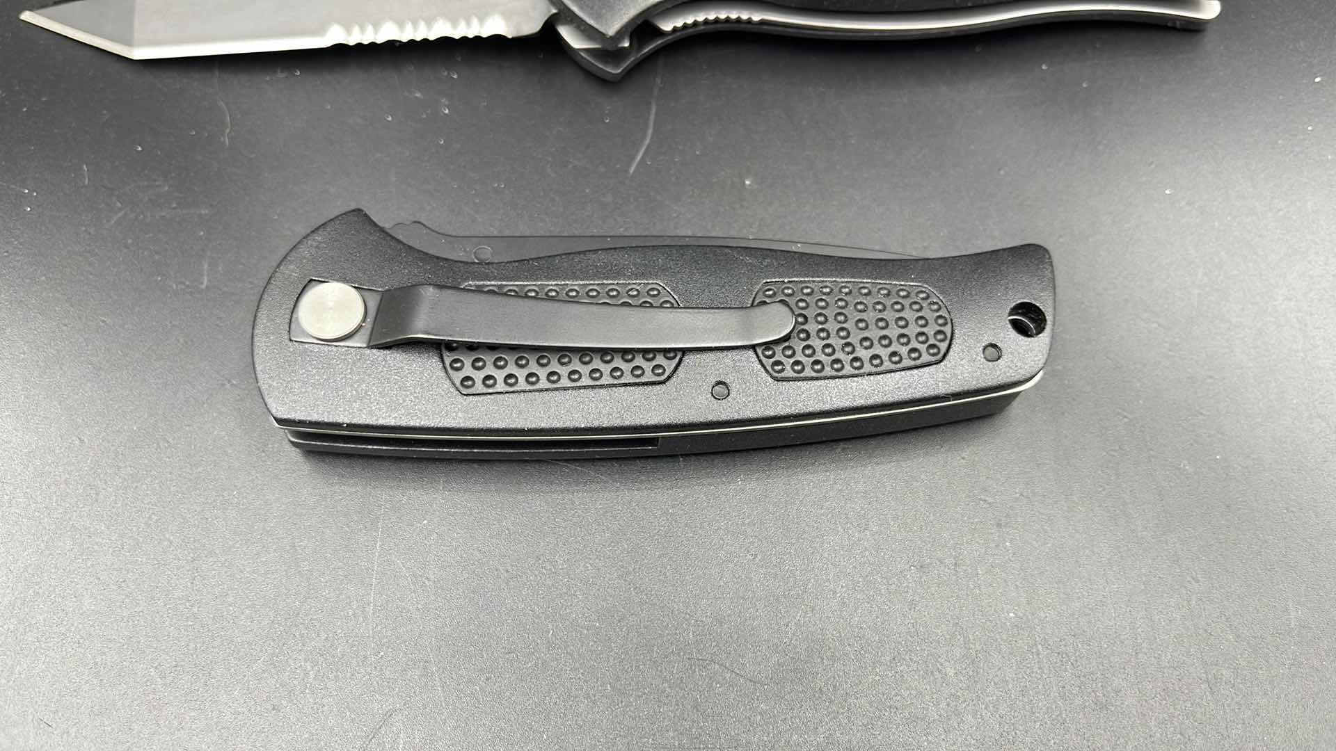 Photo 3 of 2 PC SMITH & WESSON S.W.A.T. KNIFE SW114