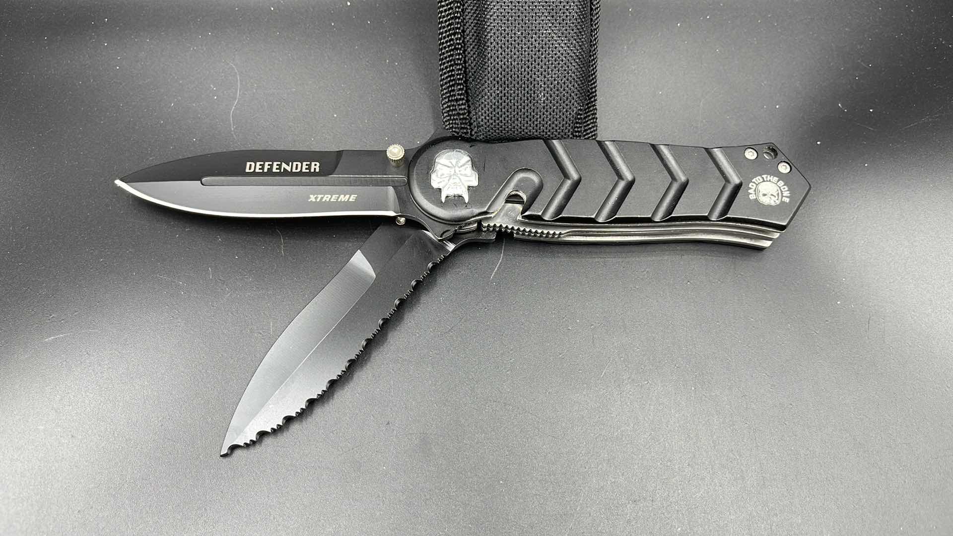 Photo 1 of DEFENDER EXTREME KNIFE W SHEATH 8”