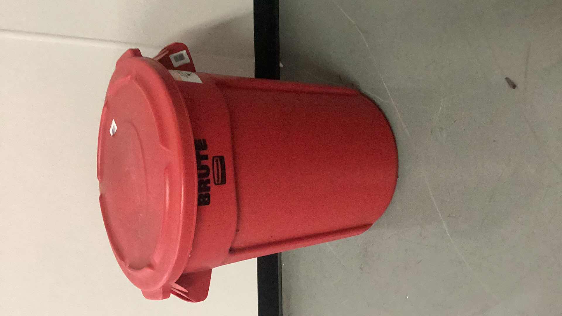 Photo 1 of RUBBERMAID BRUTE 32 GALLON HAZARDOUS WASTE CONTAINER WITH LID