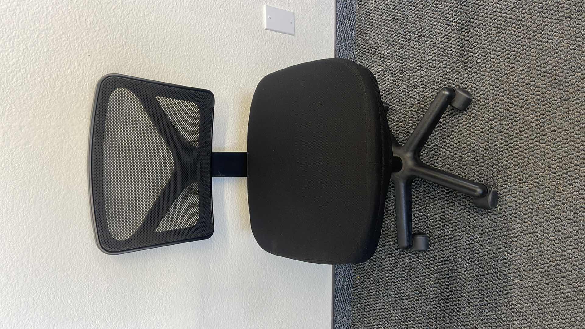 Photo 2 of 2 PC ADJUSTABLE HEIGHT OFFICE CHAIRS