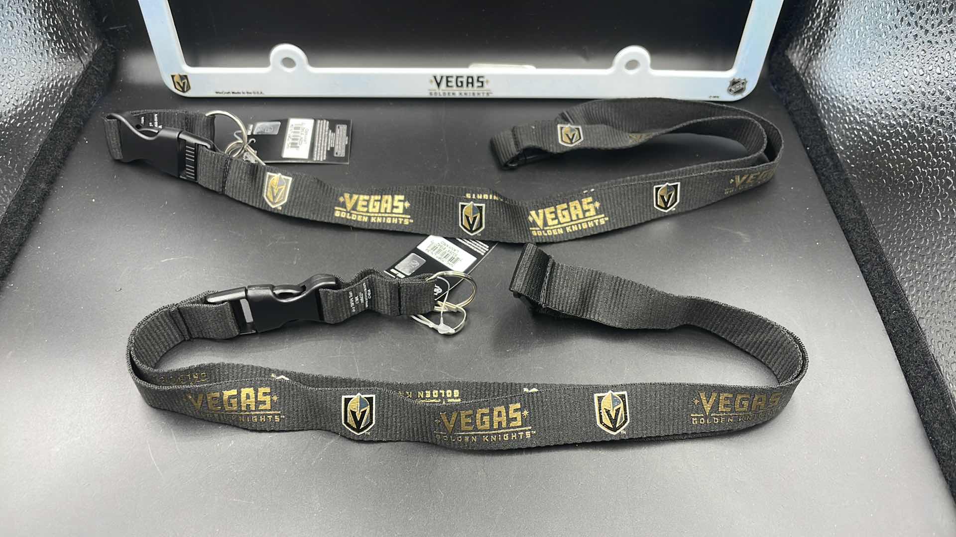 Photo 3 of 3 PC VEGAS GOLDEN KNIGHTS LICENSE PLATE COVER AND LANYARD