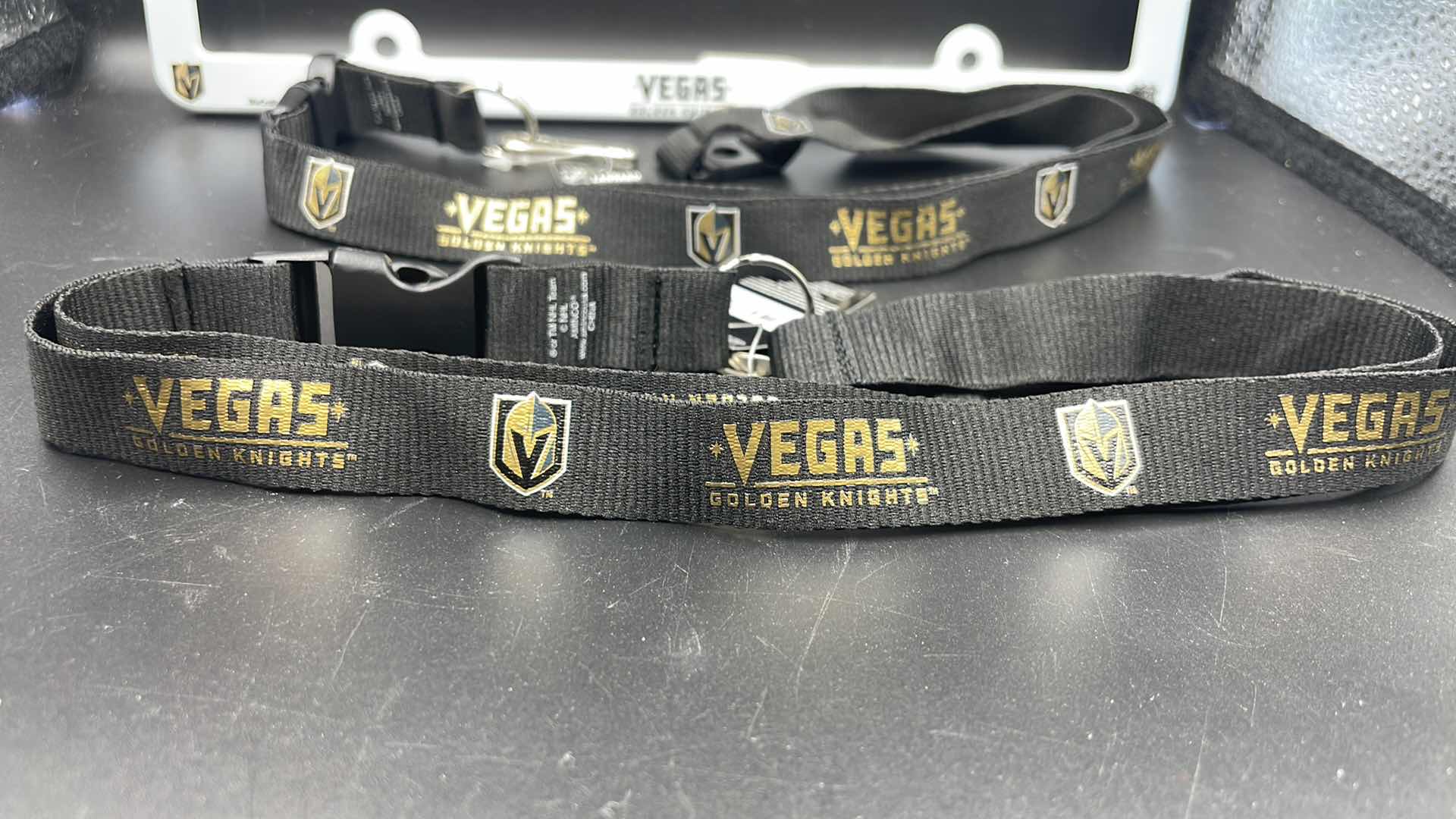 Photo 3 of 3 PC VEGAS GOLDEN KNIGHTS LICENSE PLATE COVER AND LANYARD