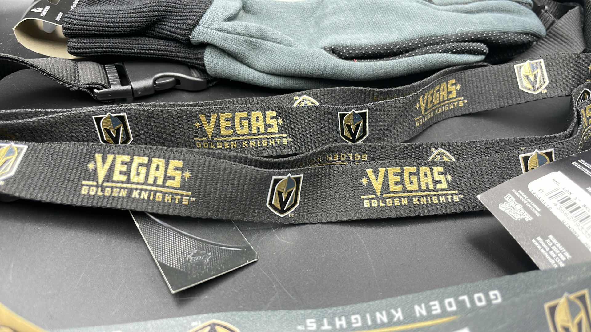 Photo 3 of 4 PC GOLDEN KNIGHTS LANYARD AND UTILITY GLOVE SET