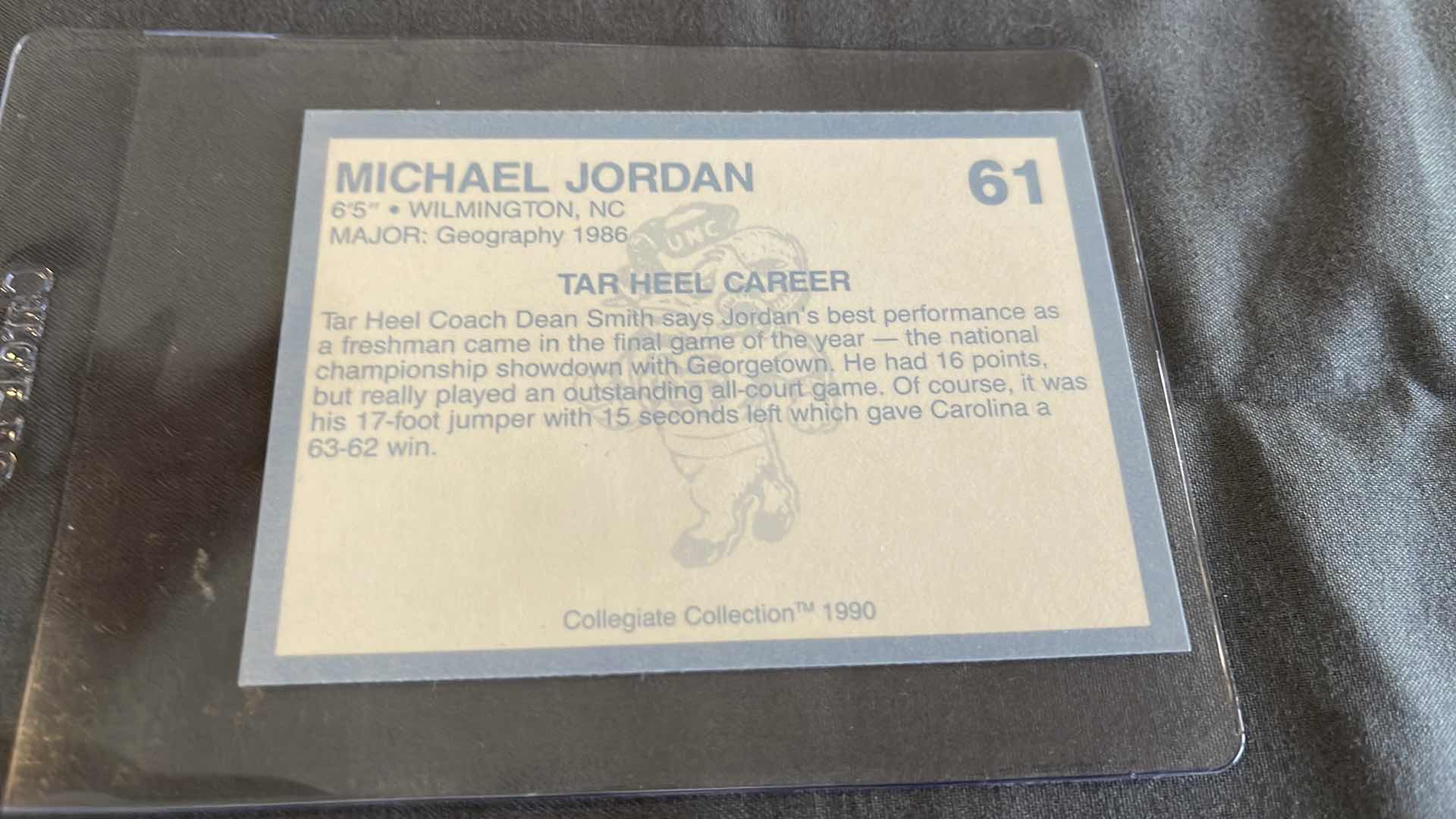 Photo 2 of 1990 MICHAEL JORDAN COLLEGIATE COLLECTIBLE CARD 61