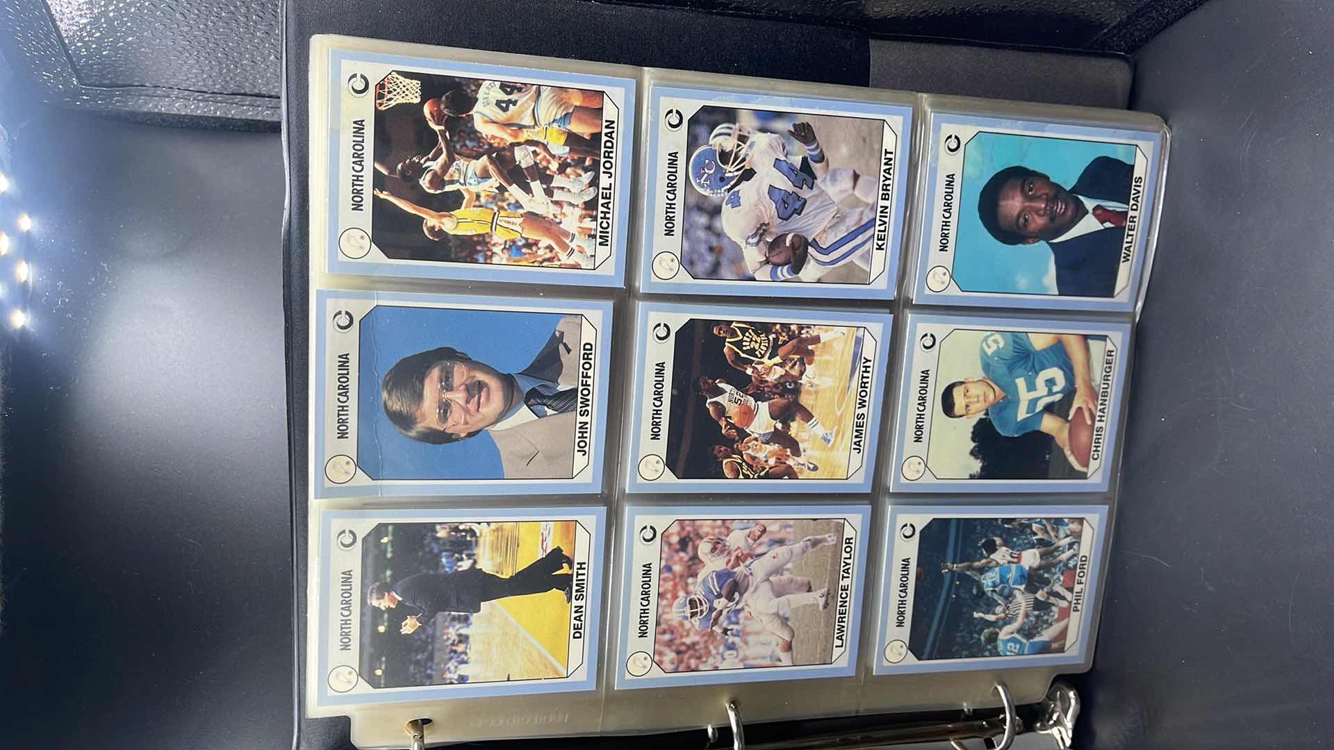 Photo 1 of 1990 NORTH CAROLINA COLLEGIATE COLLECTION CARDS W BINDER