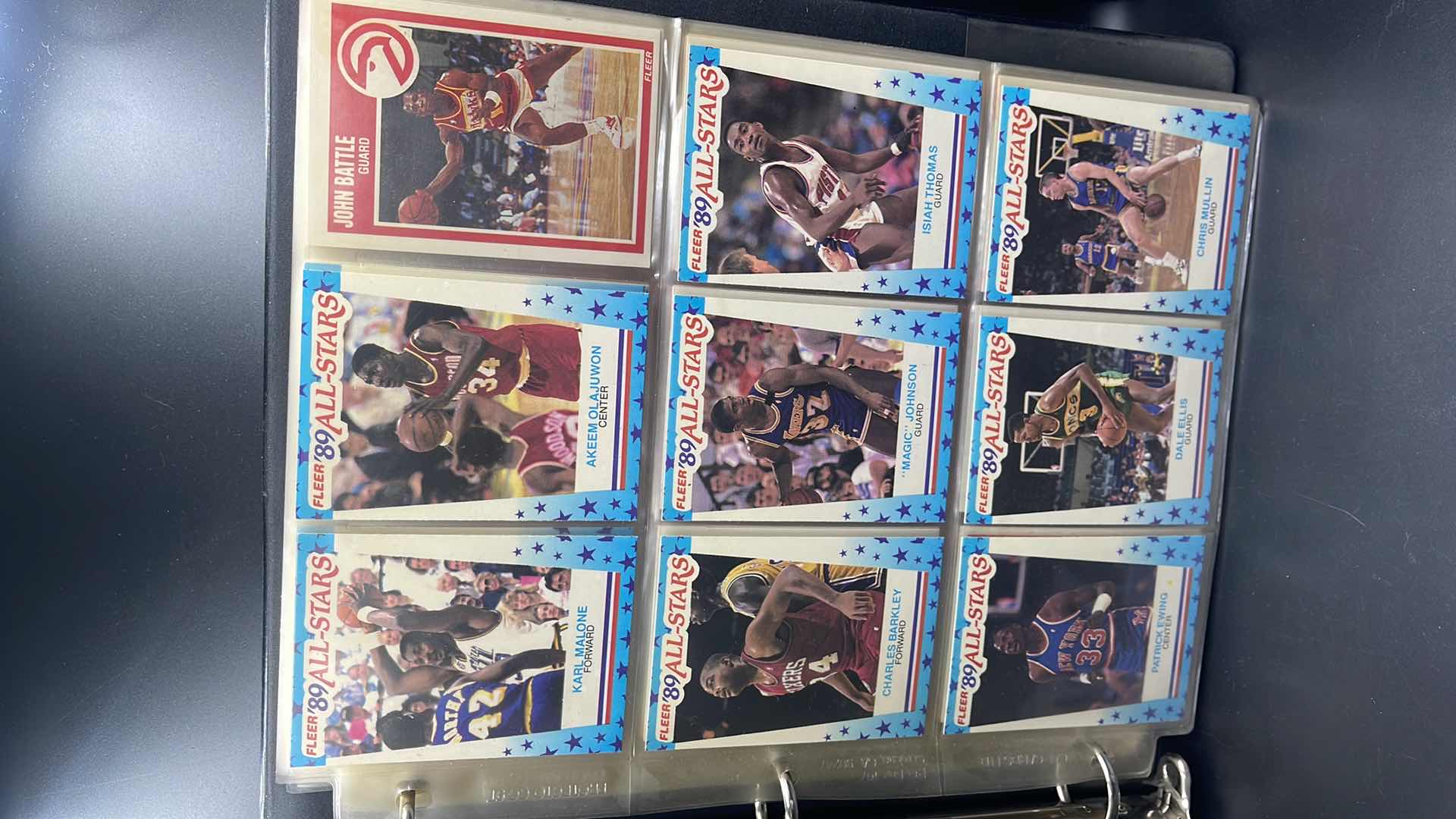 Photo 1 of 1989 FLEER BASKETBALL CARDS W BINDER