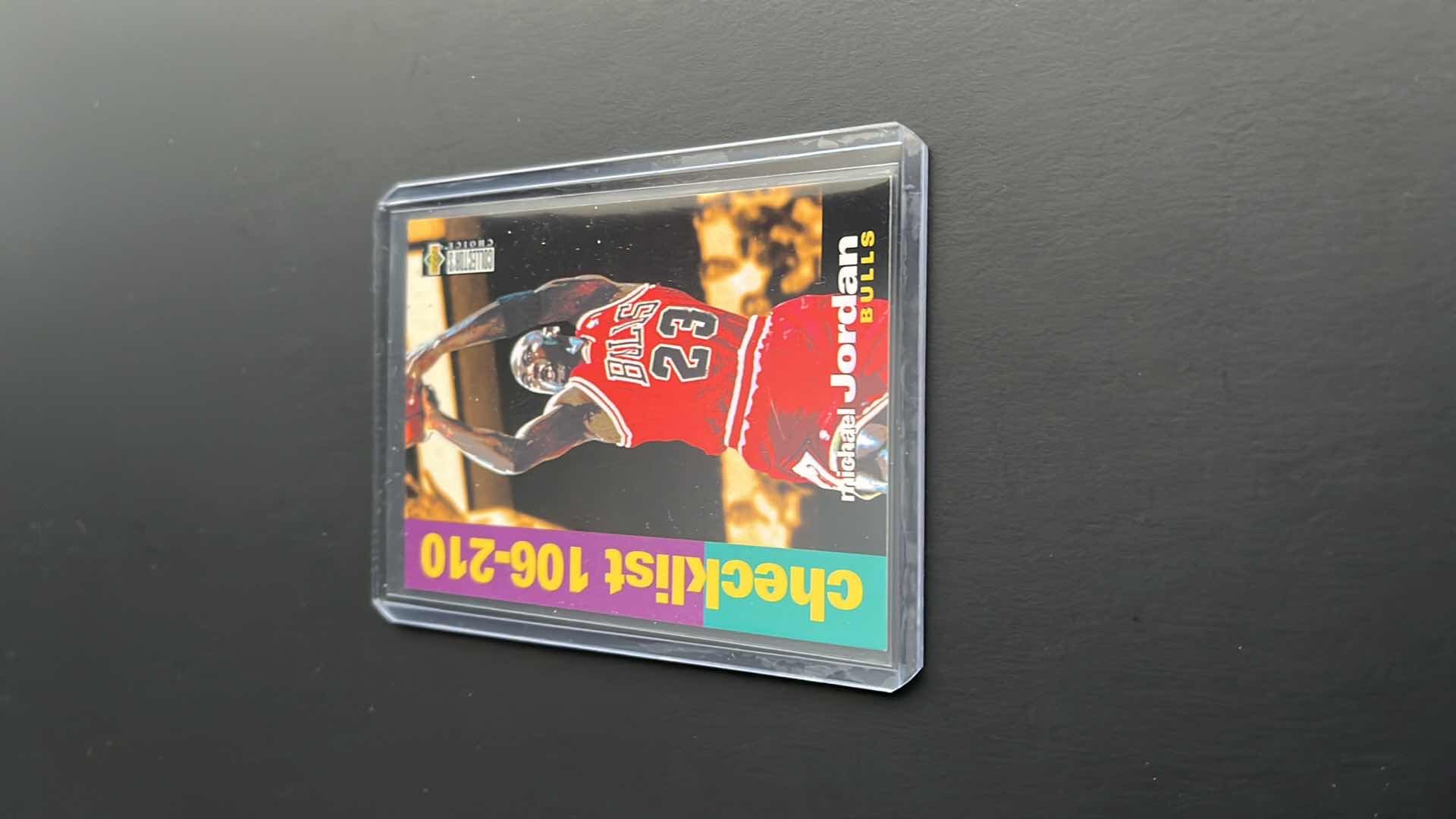 Photo 1 of 1995 MICHAEL JORDAN UPPER DECK CARD COLLECTOR'S CHOICE CARD 210