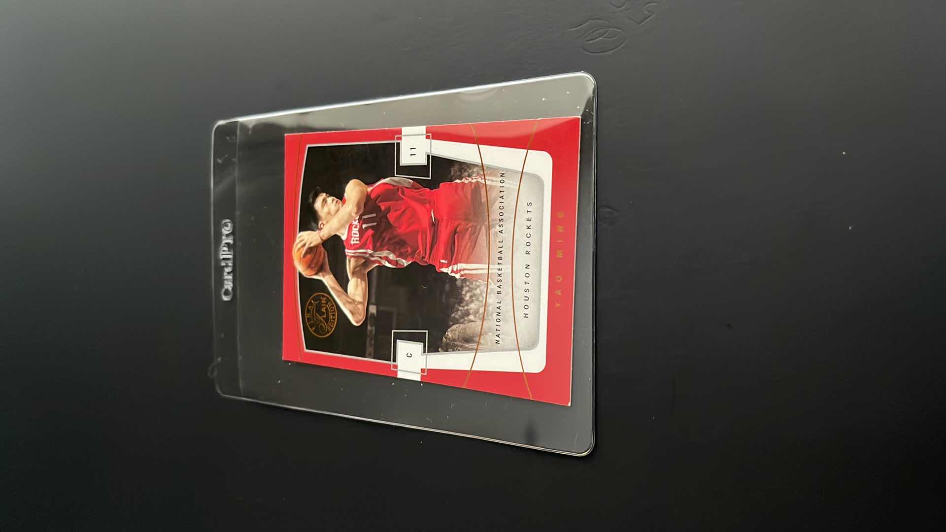 Photo 2 of 2003 YAO MING FLEER ROOKIE CARD 57