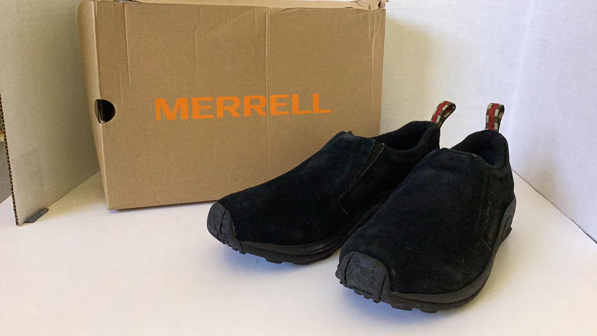 Photo 1 of MERRELL MEN SHOES SIZE 12