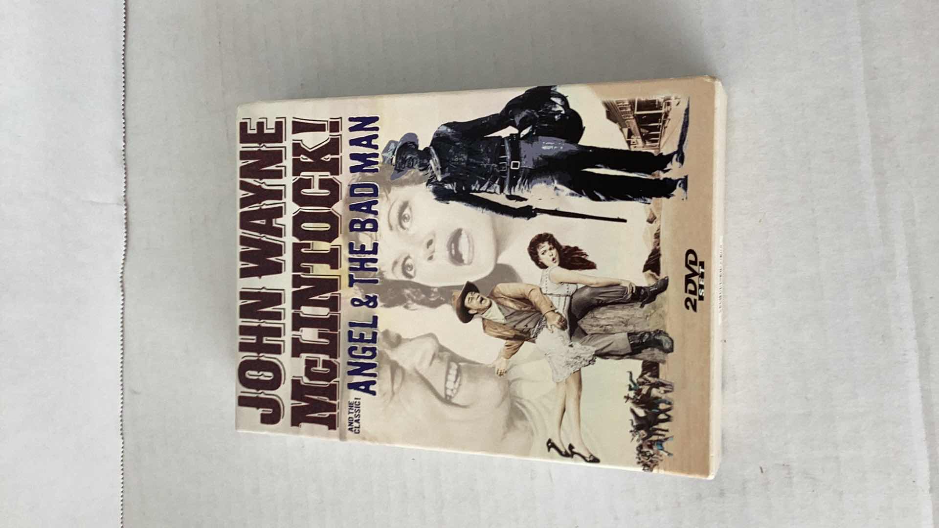 Photo 1 of JOHN WAYNE DVD SET