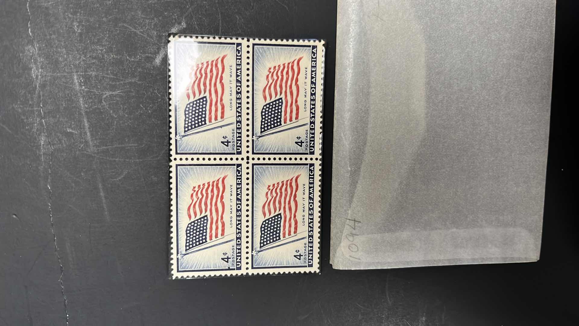 Photo 1 of STAMPS BLOCK UNITED STATES 1956 OLD GLORY #1094