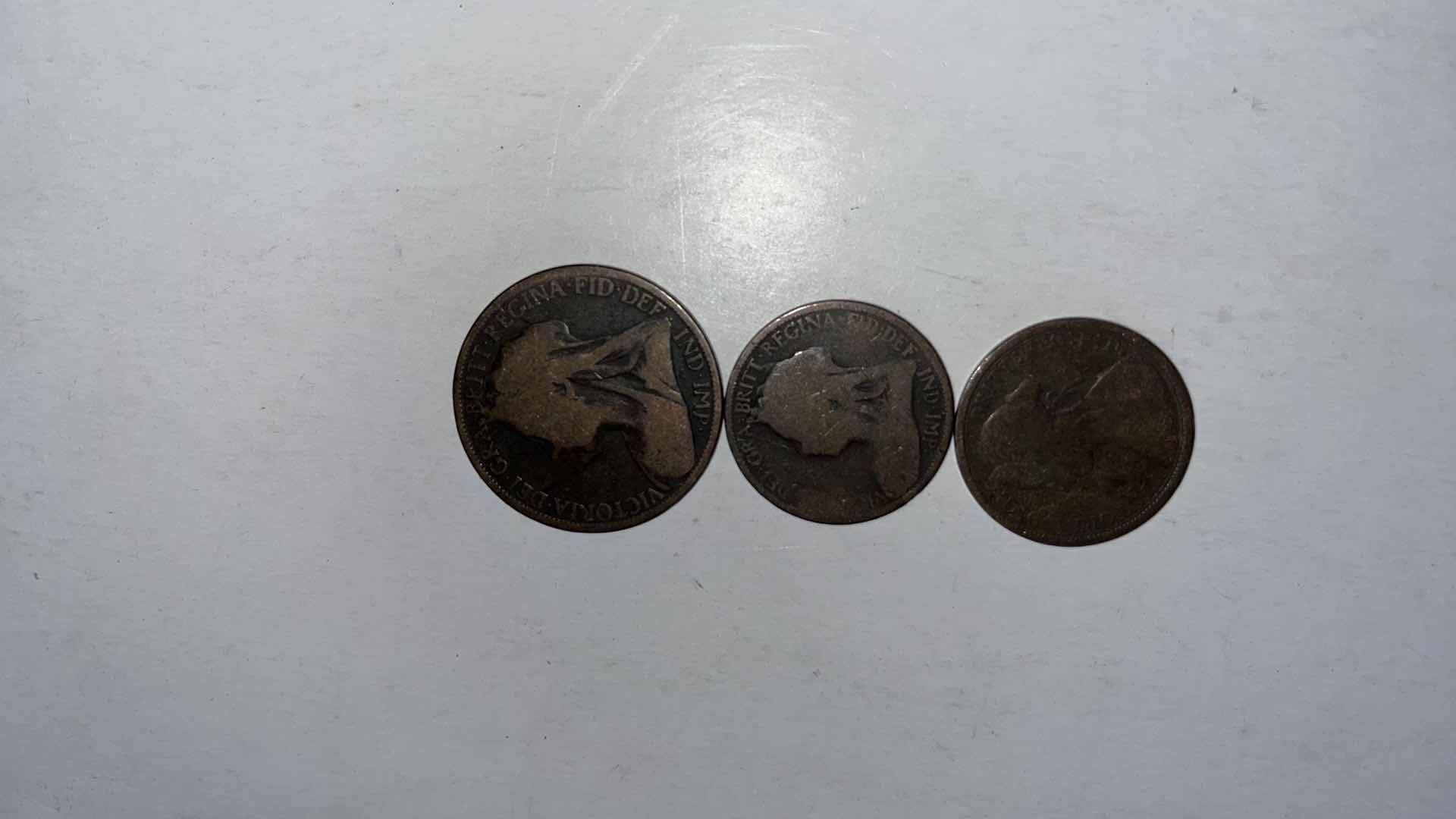 Photo 1 of ENGLAND SET OF 3 COINS