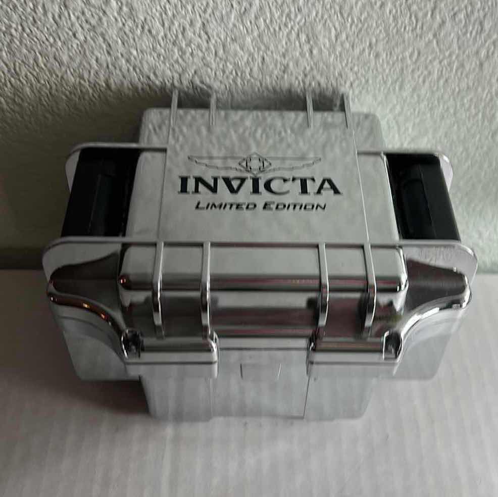 Photo 6 of INVICTA JASON TAYLOR LIMITED EDITION MENS WATCH 425/999