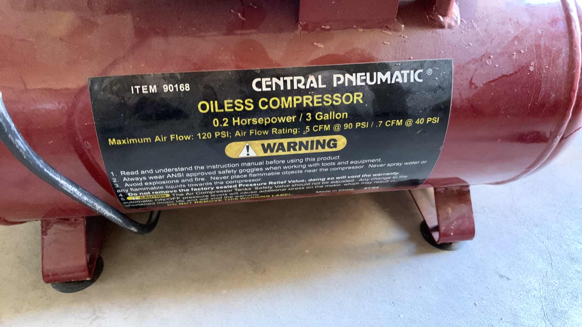 Photo 2 of CENTRAL PNEUMATIC OILESS AIR COMPRESSOR 3 GALLON