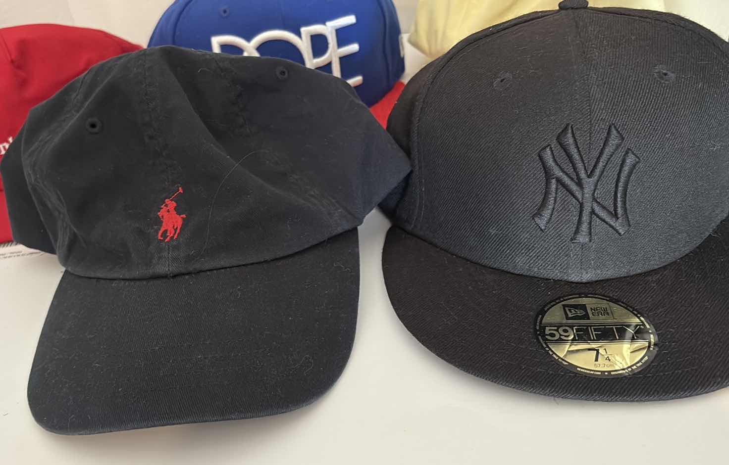 Photo 1 of (6)PCS HATS