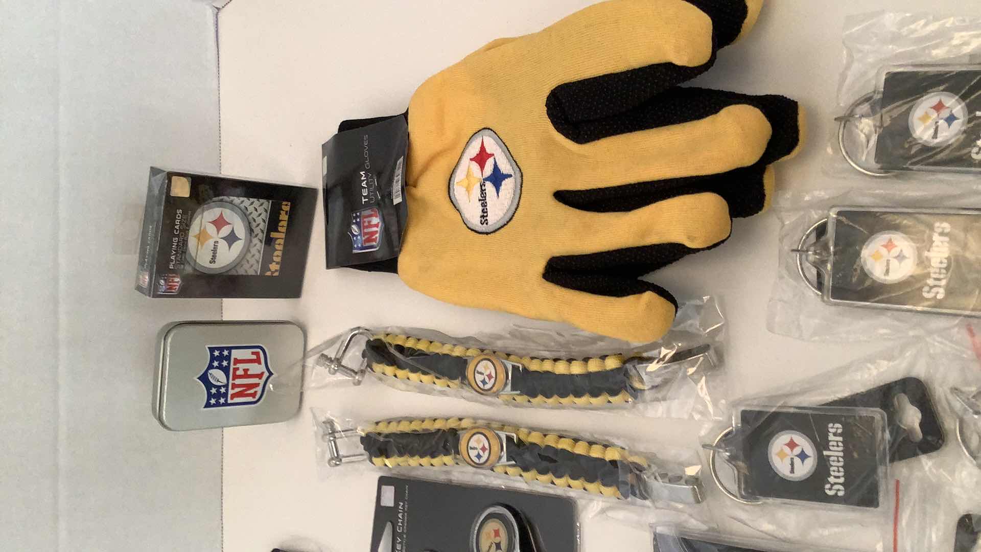 Photo 3 of NFL FAN PACK STEELERS