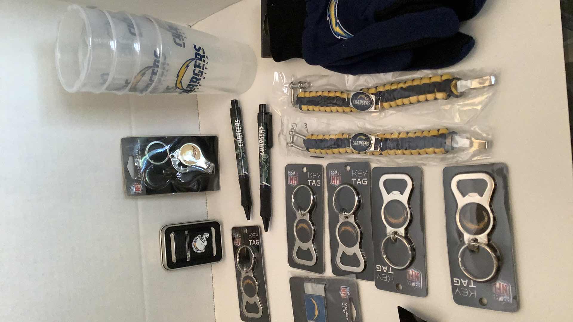 Photo 3 of NFL FAN PACK CHARGERS