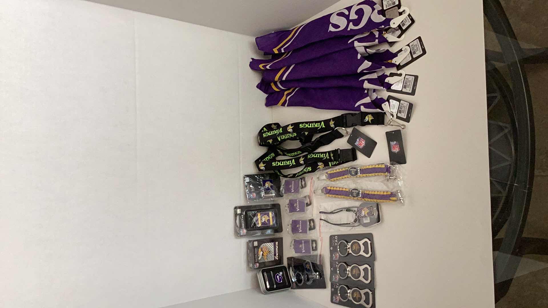 Photo 1 of NFL FAN PACK VIKINGS