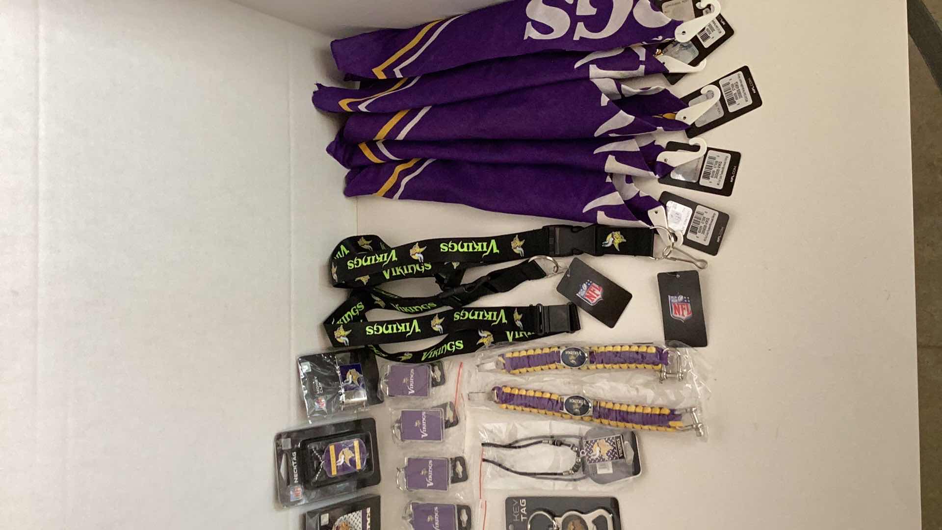 Photo 2 of NFL FAN PACK VIKINGS