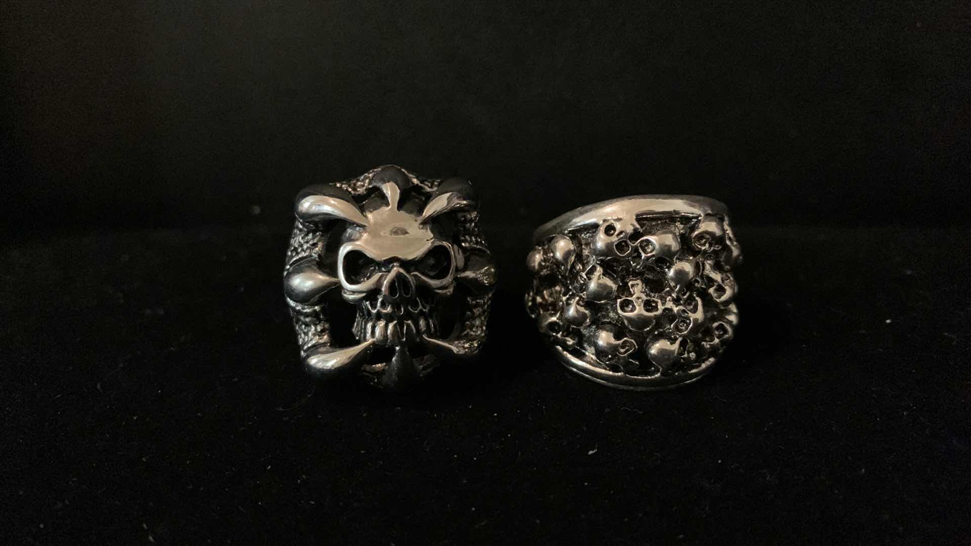 Photo 1 of MENS RINGS SIZE 9.5