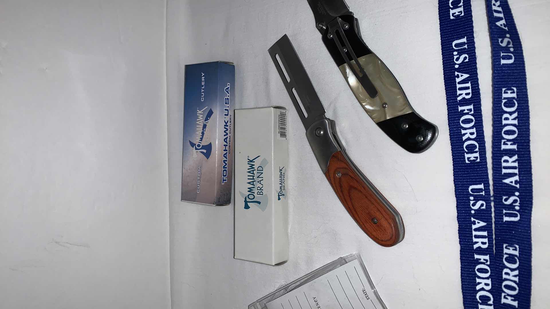 Photo 3 of SET OF U.S. AIR FORCE LANYARDS AND 2 TOMAHAWK BRAND KNIVES