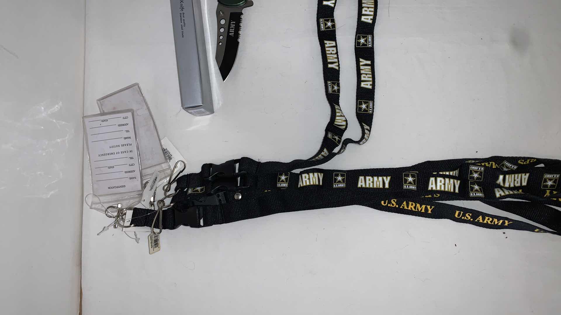Photo 2 of SET OF U.S. ARMY LANYARDS WITH SUPER KNIFE U.S. ARMY KNIFE