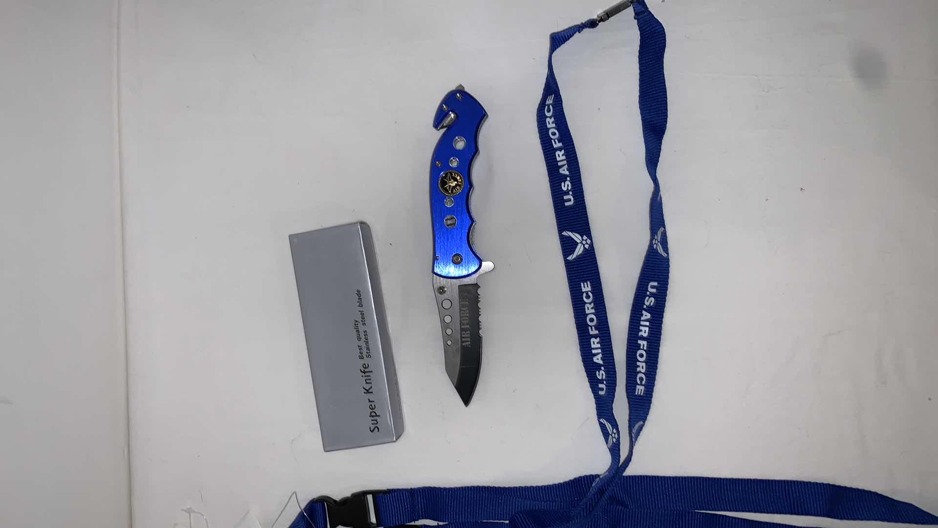Photo 3 of SET OF U.S. AIR FORCE LANYARDS WITH SUPER KNIFE AIR FORCE KNIFE