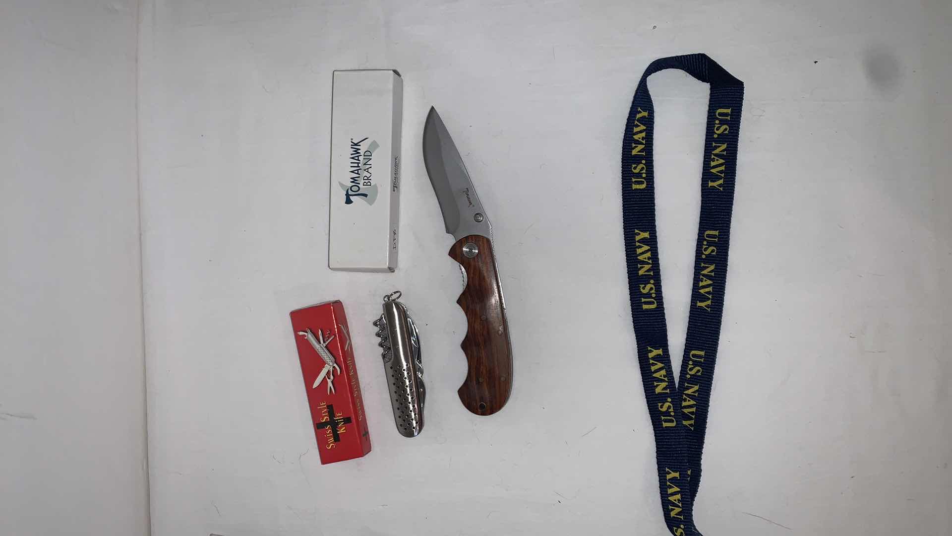 Photo 3 of SET OF U.S. NAVY LANYARDS WITH SWISS STYLE KNIFE AND TOMAHAWK BRAND KNIFE