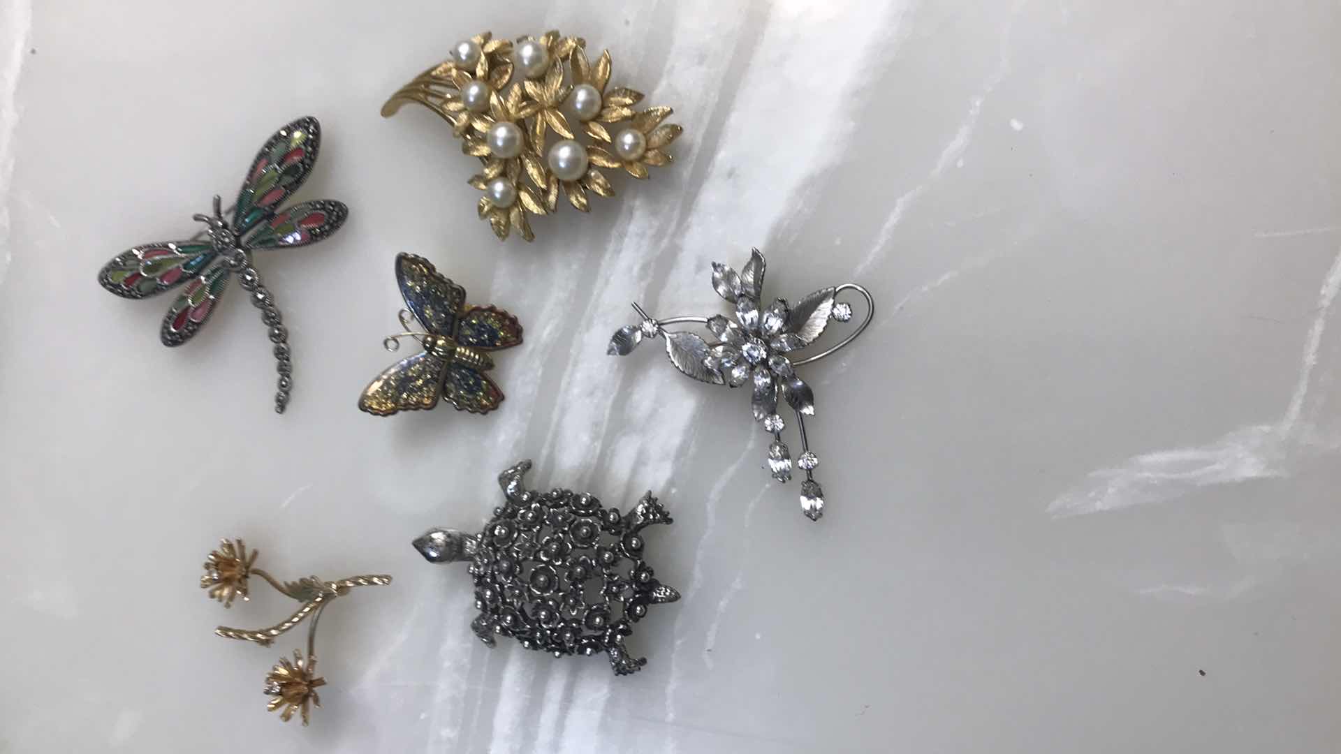 Photo 1 of 6 ASSORTED BROACHES