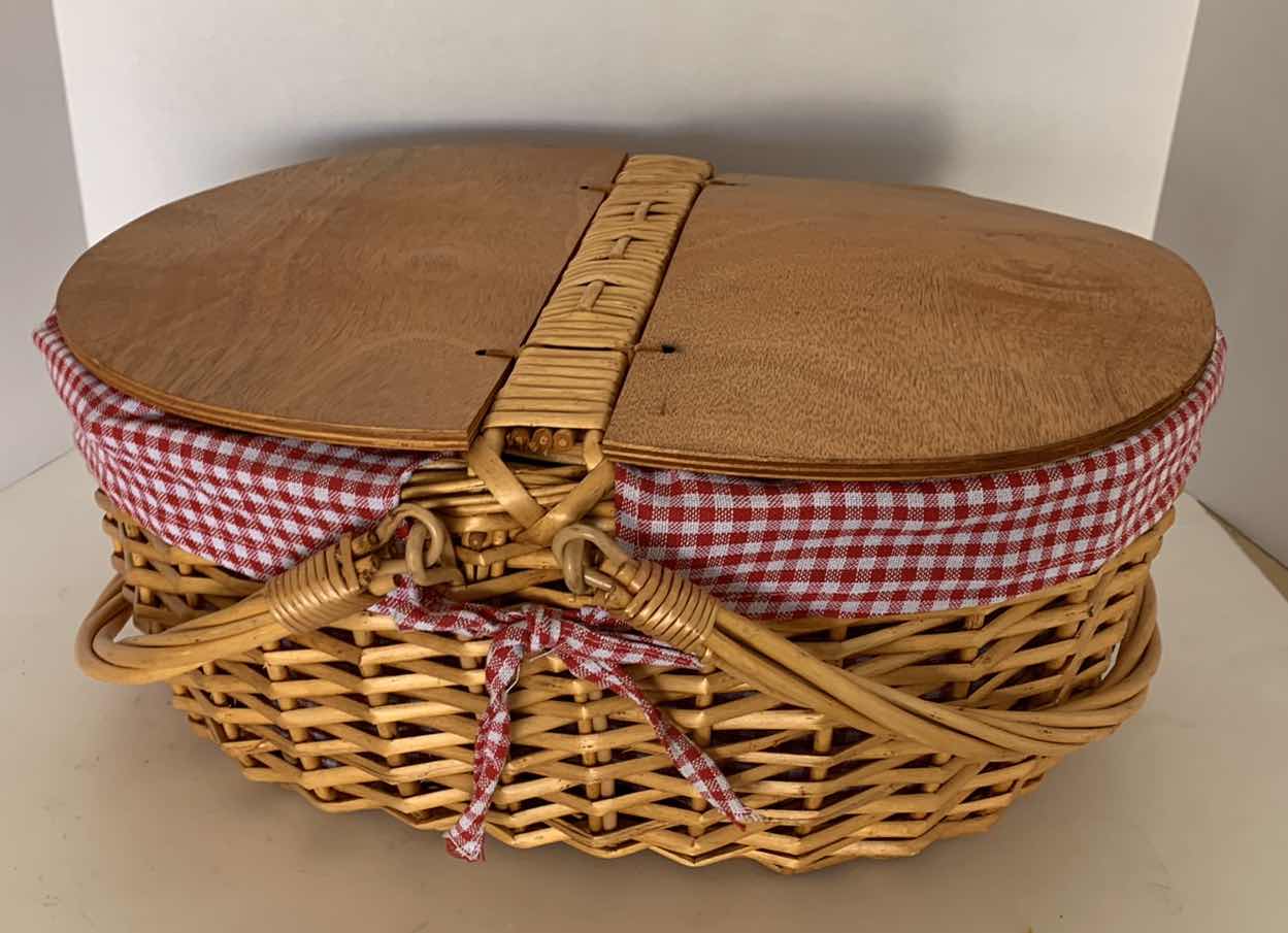 Photo 1 of PICNIC BASKET