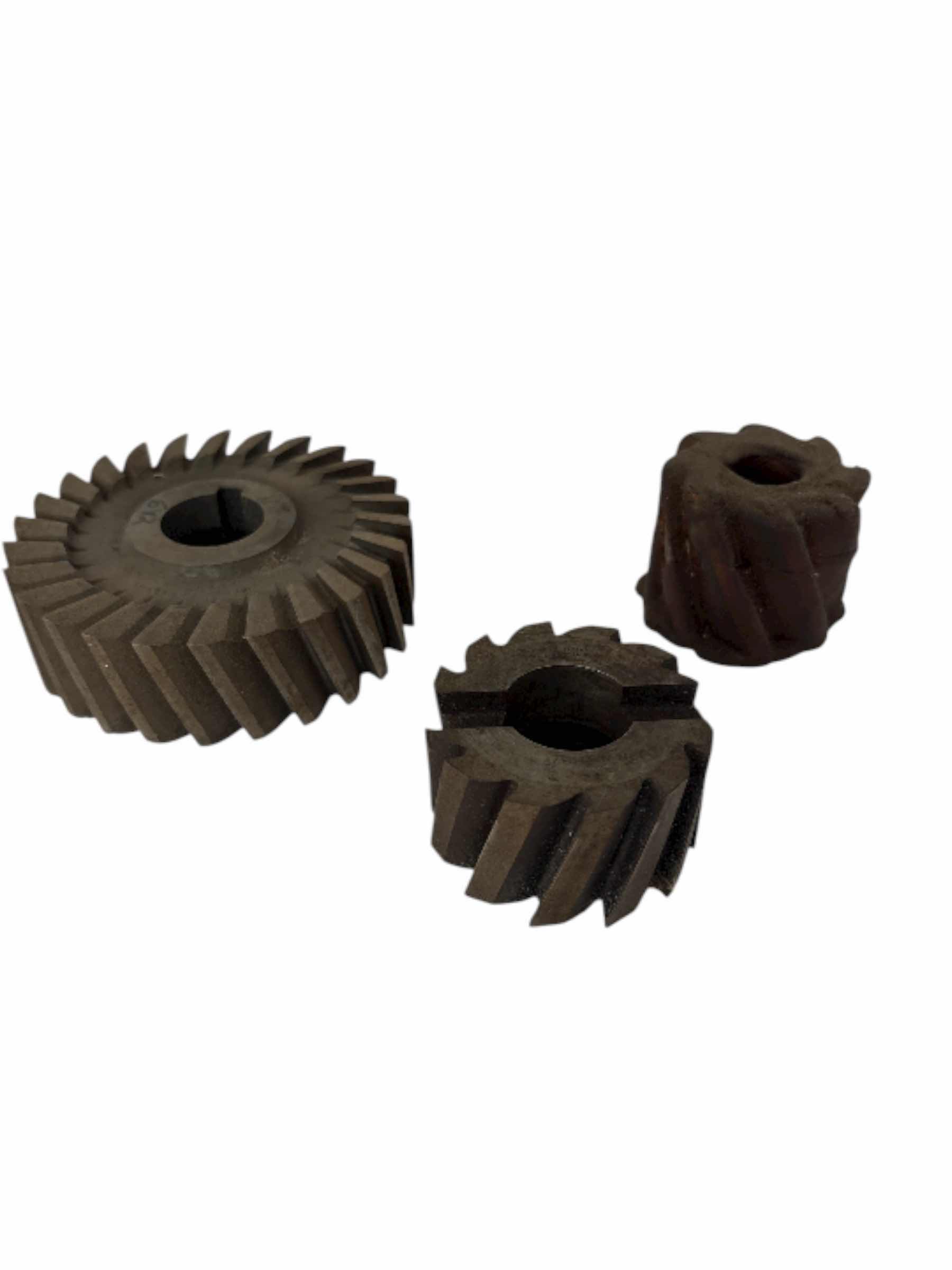 Photo 1 of (3)PCS SHELL END CUTTER