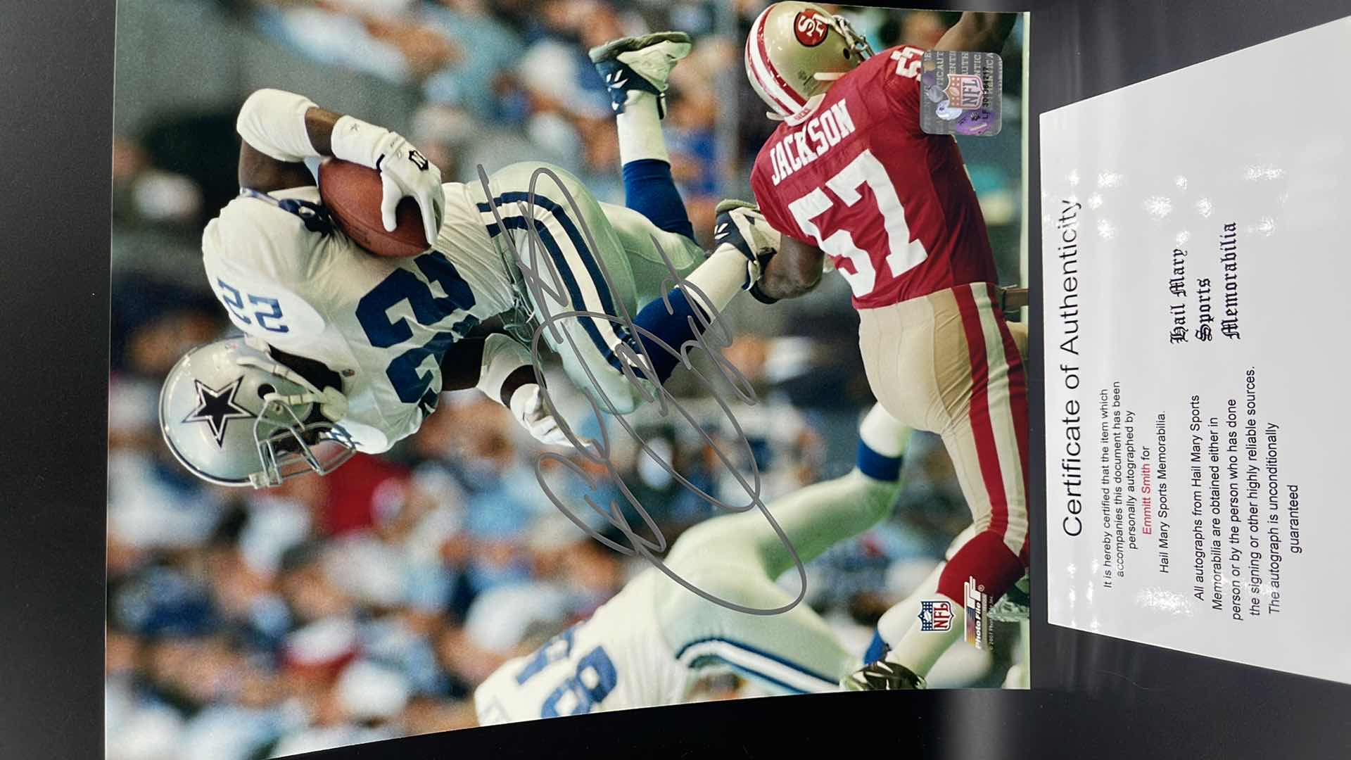 Photo 1 of EMMITT SMITH 8” X 10” AUTOGRAPHED PHOTO W COA