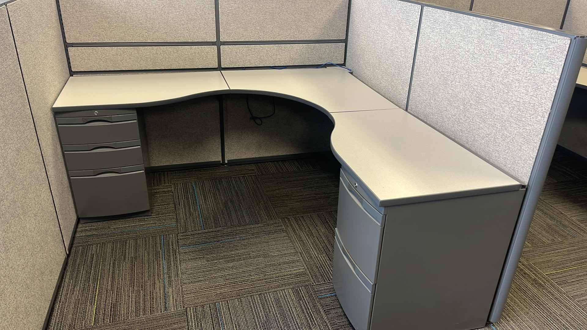Photo 9 of 6 PC CUBICAL SET W 5 DRAWER MEDAL BASE DESKS 76” X 76” H50” (BUYER TO DISASSEMBLE & REMOVE FROM 2ND STORY OFFICE BUILDING W ELEVATOR)