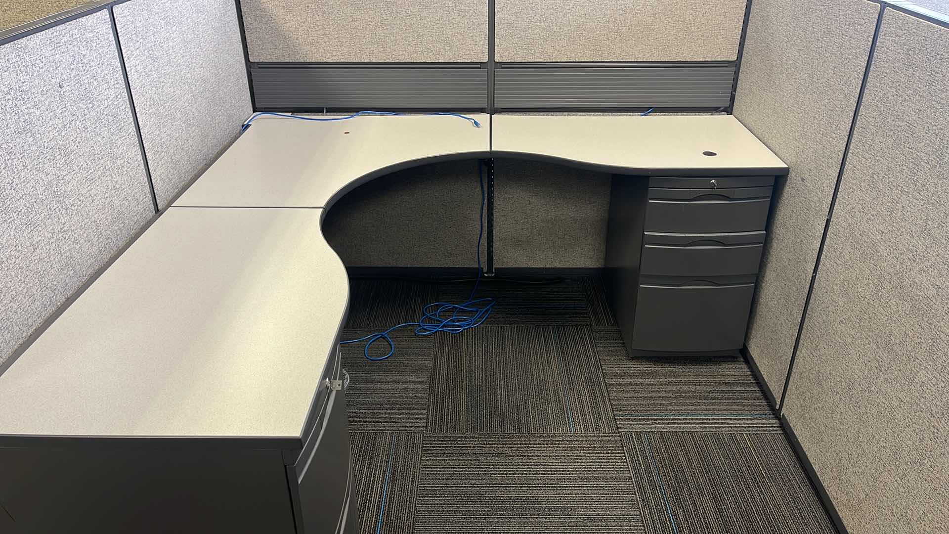 Photo 6 of 6 PC CUBICAL SET W 5 DRAWER MEDAL BASE DESKS 76” X 76” H50” (BUYER TO DISASSEMBLE & REMOVE FROM 2ND STORY OFFICE BUILDING W ELEVATOR)