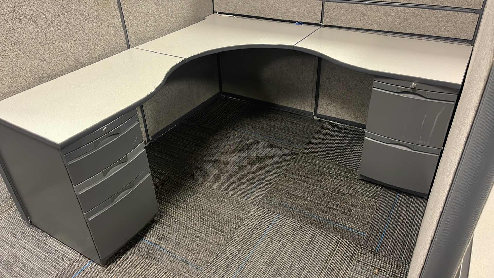 Photo 5 of 3 PC CUBICAL SET W 5 DRAWER MEDAL BASE DESKS 76” X 76” H50” (BUYER TO DISASSEMBLE & REMOVE FROM 2ND STORY OFFICE BUILDING W ELEVATOR)