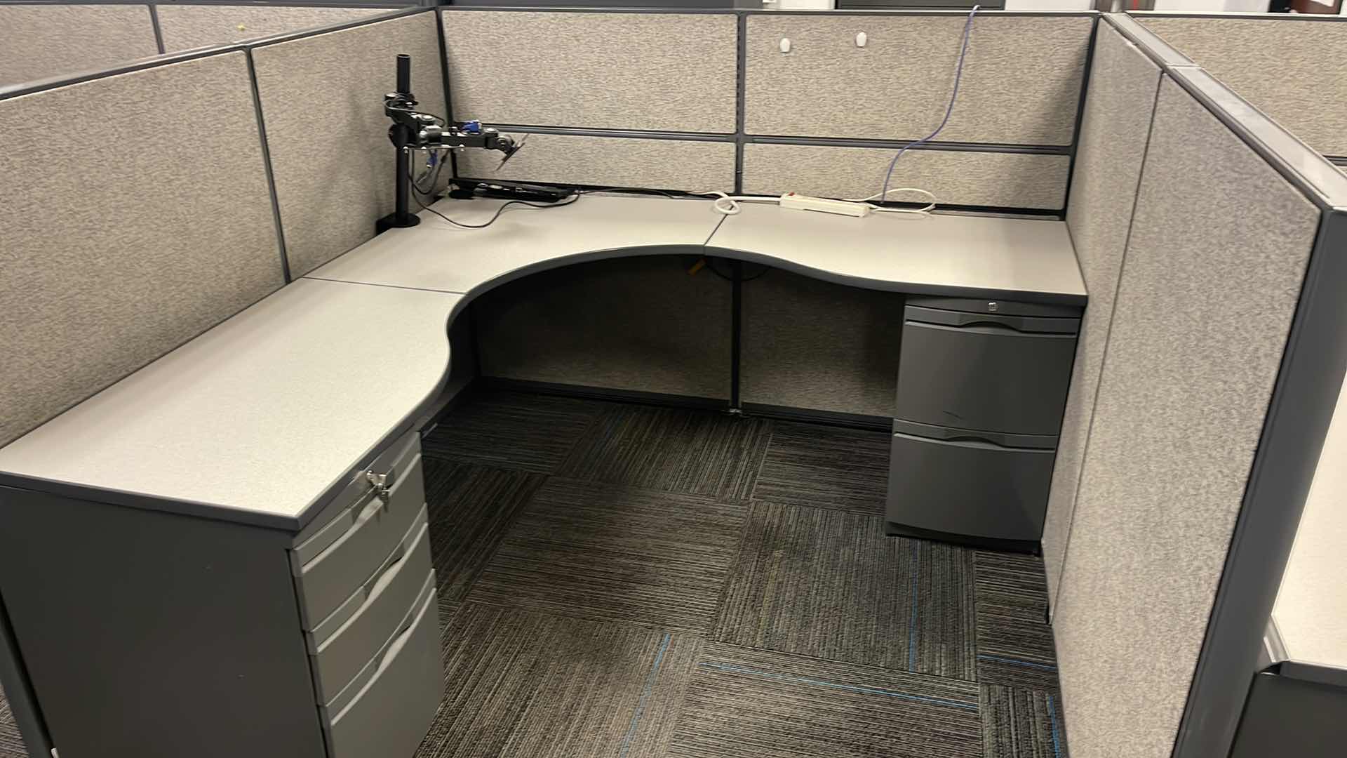Photo 4 of 3 PC CUBICAL SET W 5 DRAWER MEDAL BASE DESKS 76” X 76” H50” (BUYER TO DISASSEMBLE & REMOVE FROM 2ND STORY OFFICE BUILDING W ELEVATOR)