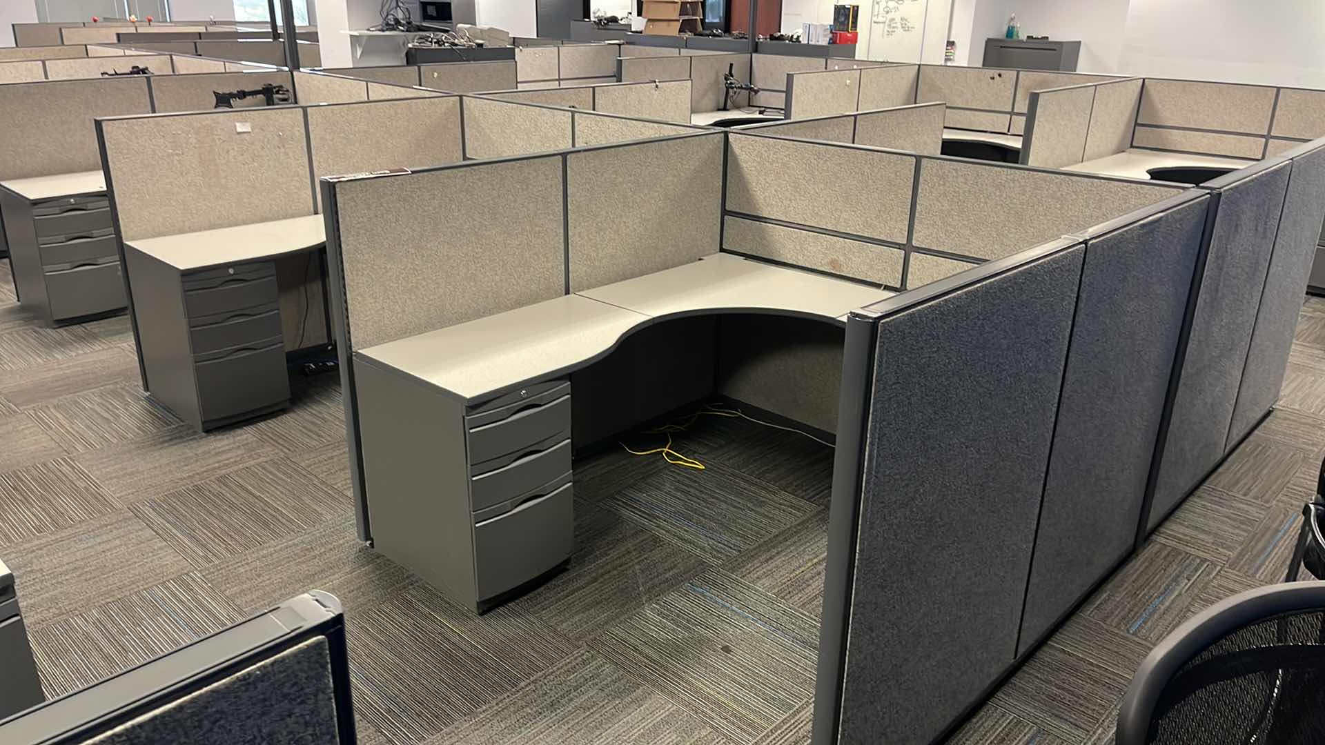 Photo 1 of 6 PC CUBICAL SET W 5 DRAWER MEDAL BASE DESKS 76” X 76” H50” (BUYER TO DISASSEMBLE & REMOVE FROM 2ND STORY OFFICE BUILDING W ELEVATOR)