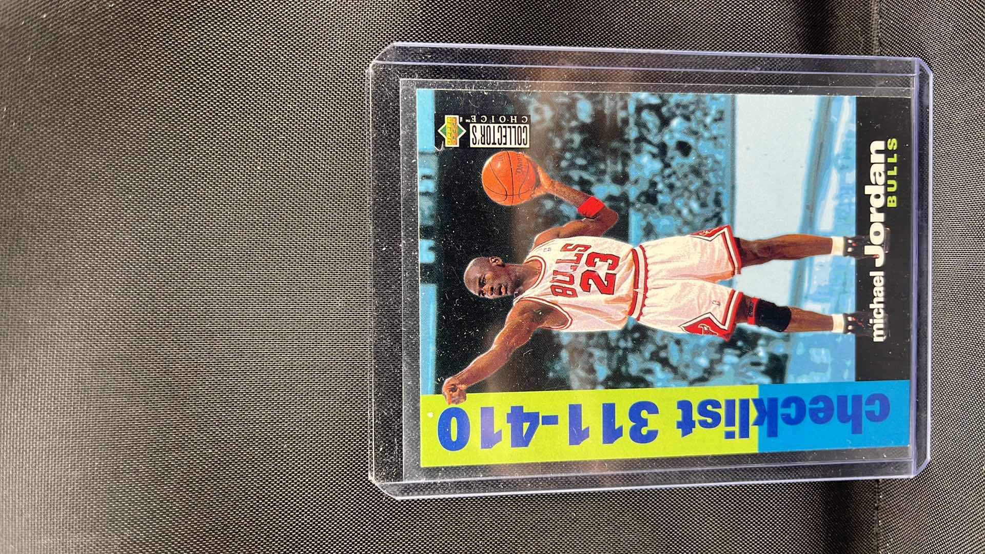 Photo 1 of 1995 MICHEAL JORDAN upper deck 410