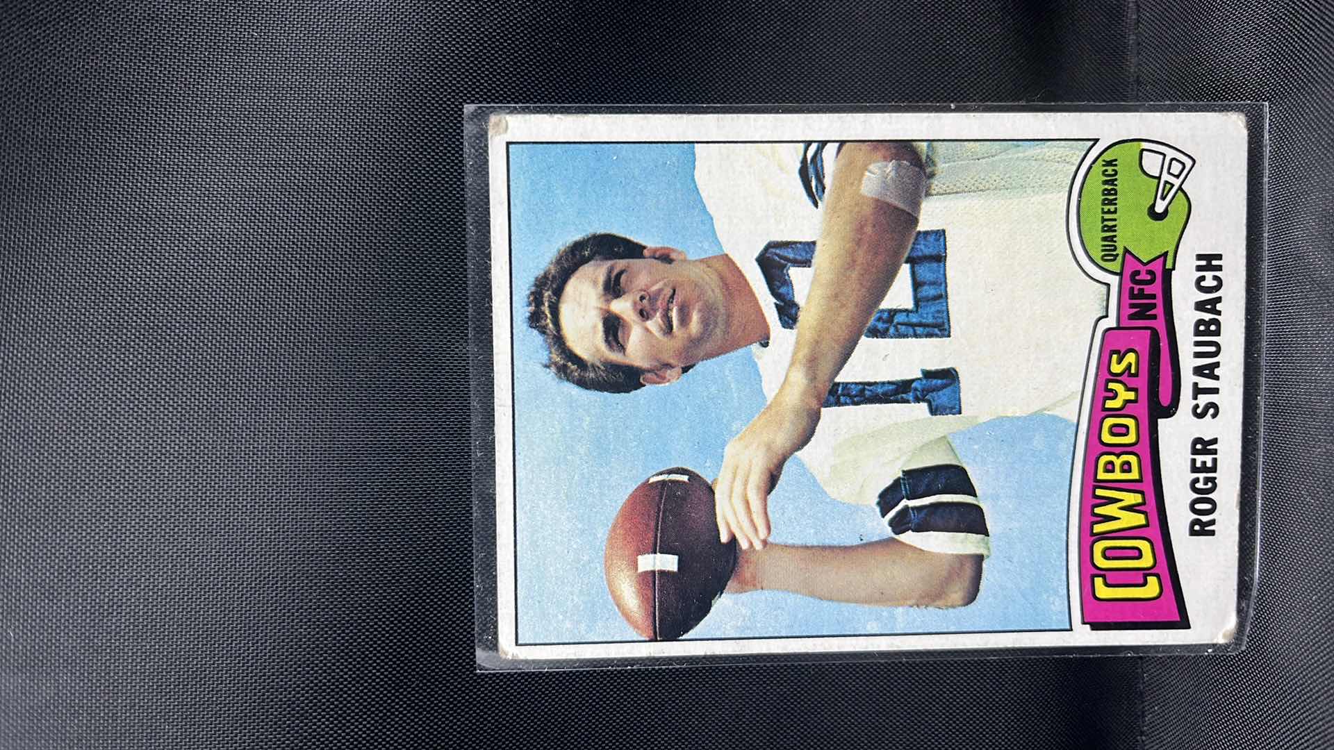 Photo 1 of 1975 RODGER STAUBACH TOPPS 145