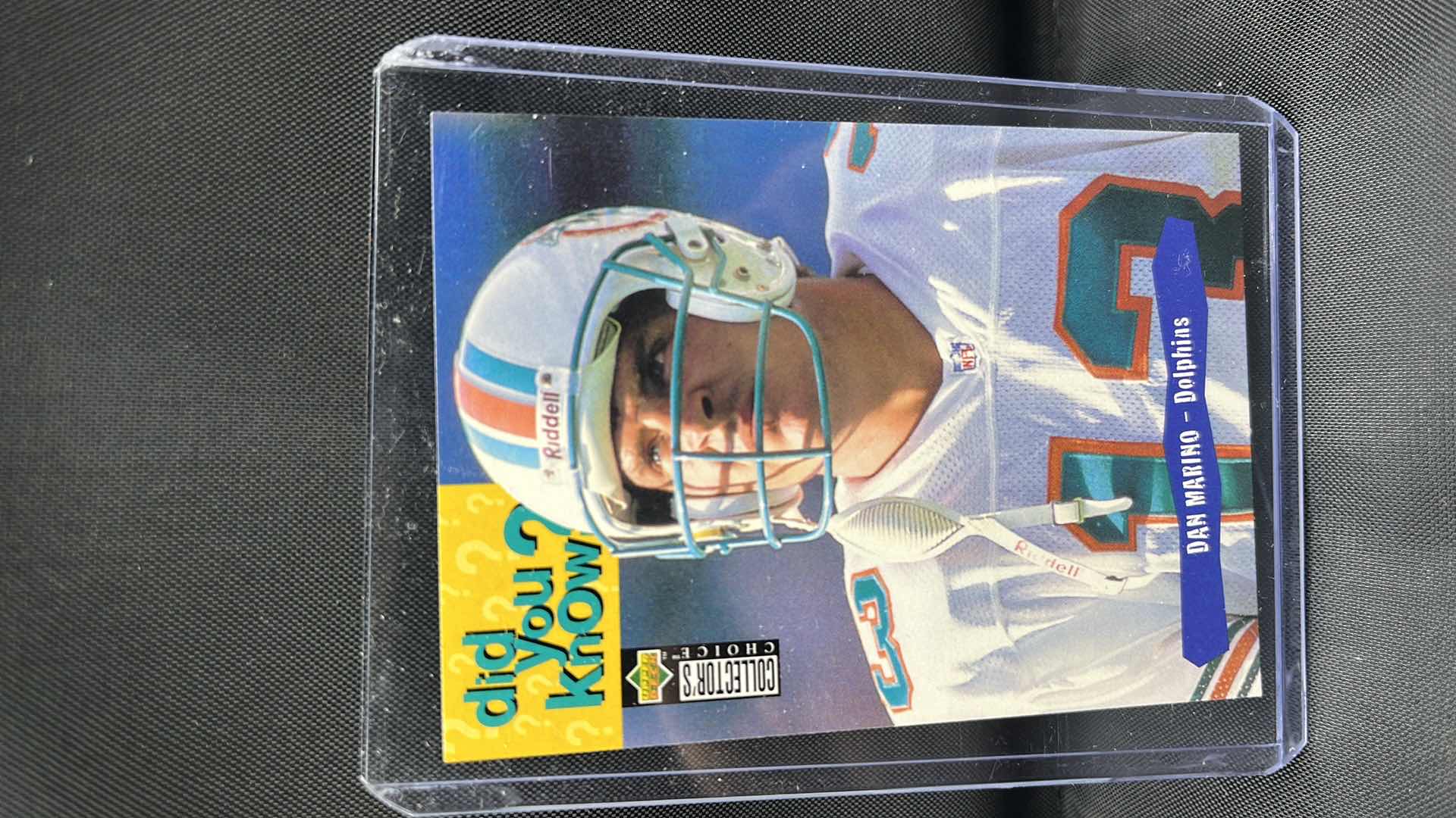 Photo 20 of Assorted mixed Dan Marino football cards