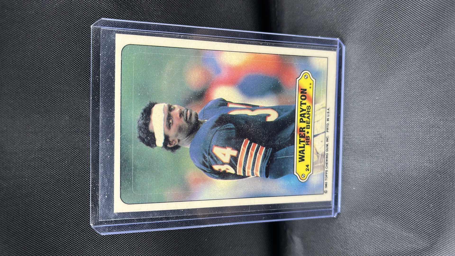 Photo 1 of 1983 TOPPS Walter Payton 24