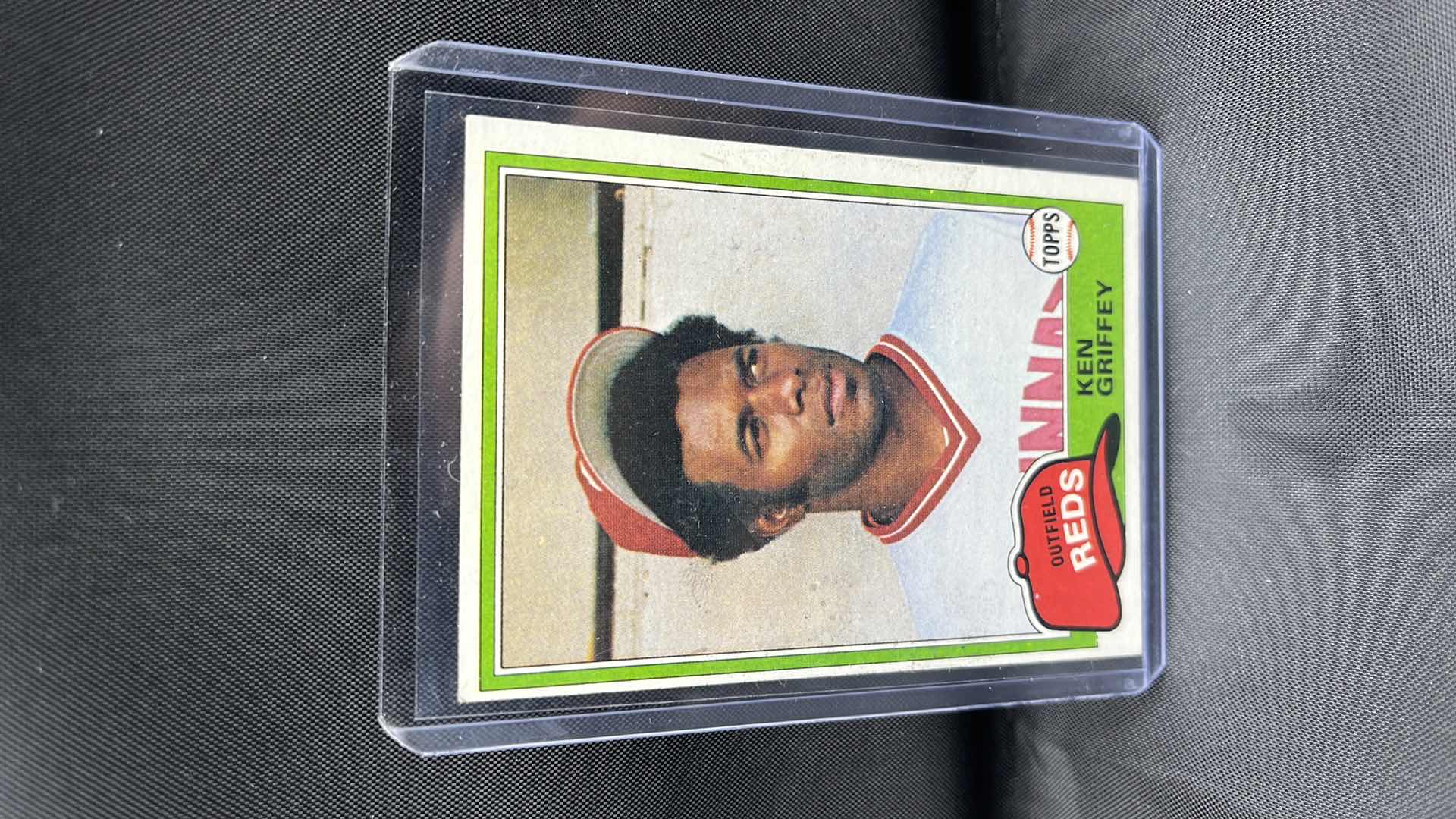 Photo 1 of 1981 TOPPS Ken Griffey 280