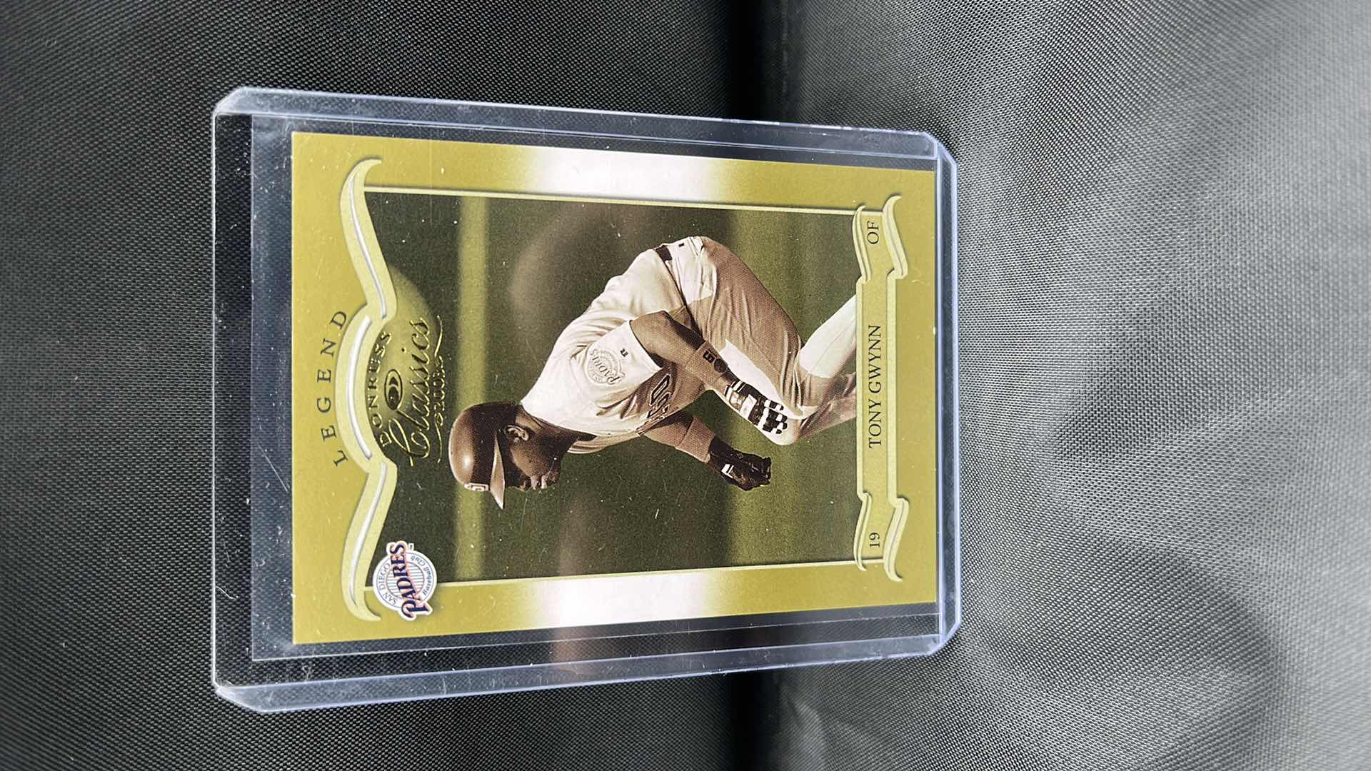 Photo 1 of 2003 donruss classics tony Gwynn 113