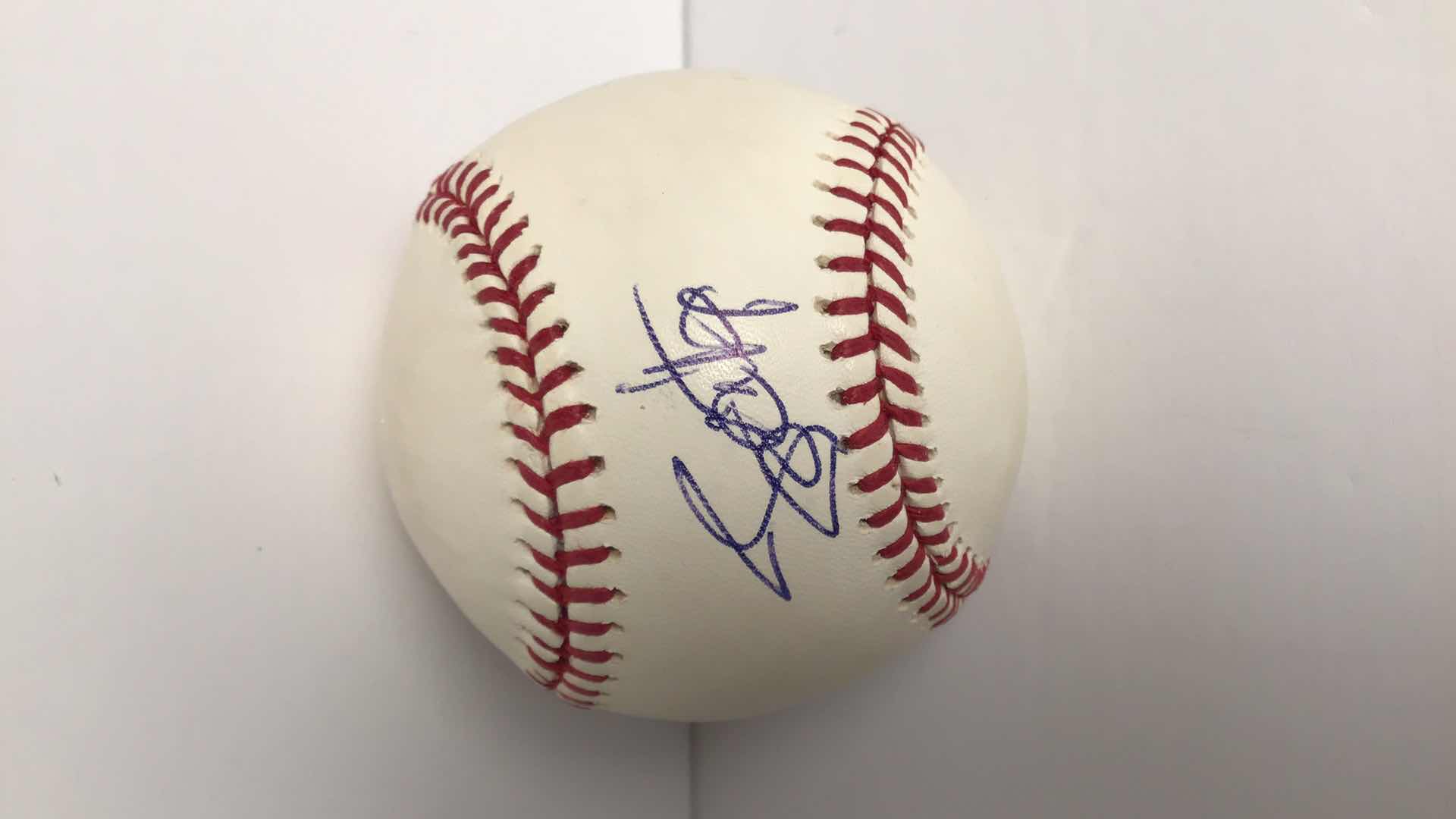 Photo 1 of $50 JERRY HAIRSTON JR SIGNED OFFICIAL RAWLINGS BASEBALL*